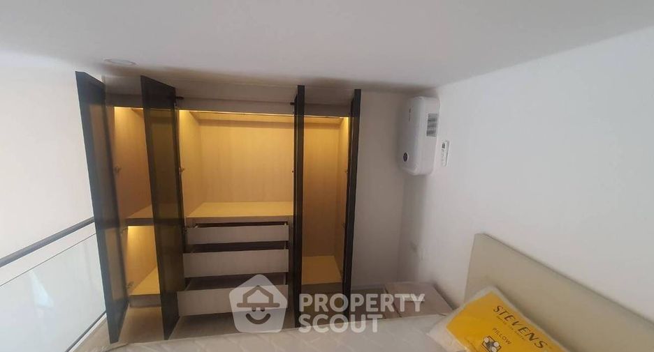 Condo en alquiler de 1 habitaciones en Huai Khwang, Bangkok