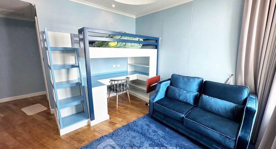 For sale 4 bedrooms condo in Bang Kho Laem, Bangkok