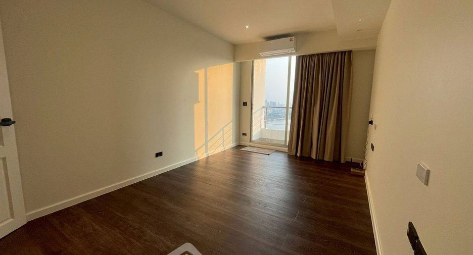 For sale 2 bedrooms condo in Khlong San, Bangkok