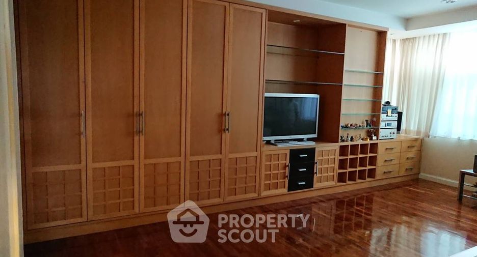 Wohnung zum Kauf mit 3 Zimmer in Chatuchak, Bangkok