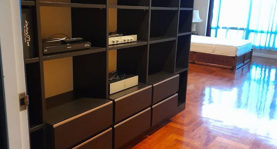 Wohnung zum Kauf mit 3 Zimmer in Chatuchak, Bangkok