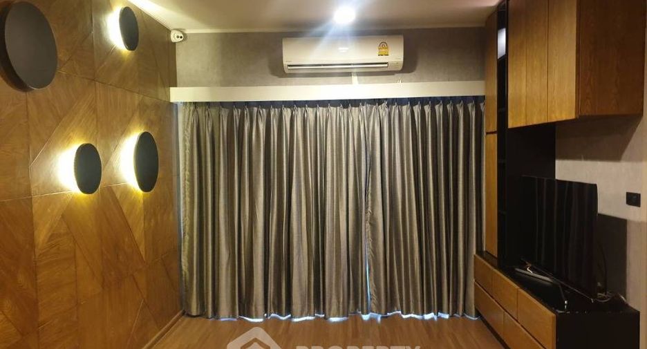 For sale 2 ベッドルーム condo in Phra Khanong, Bangkok