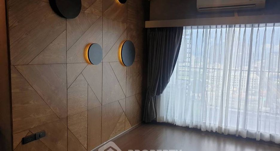 For sale 2 ベッドルーム condo in Phra Khanong, Bangkok