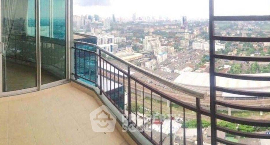 À vendre 2 chambres condo à Watthana, Bangkok