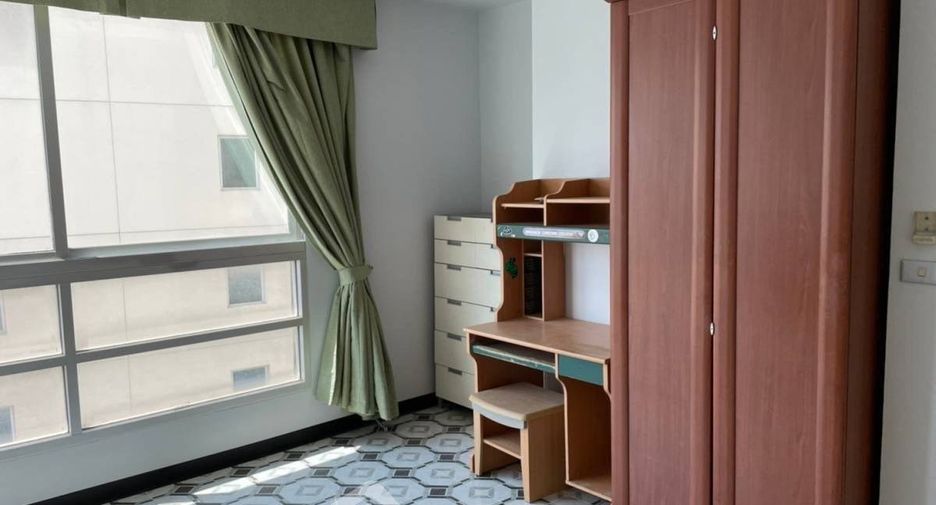 Wohnung zum Kauf mit 2 Zimmer in Sathon, Bangkok