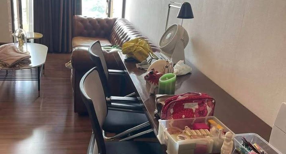 For sale 2 bedrooms condo in Sathon, Bangkok