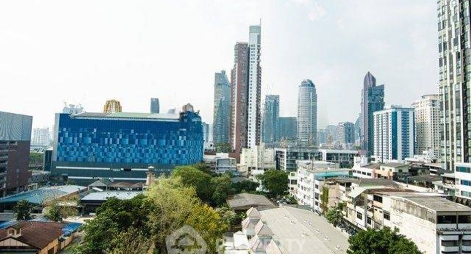 Condo en venta de 2 habitaciones en Khlong Toei, Bangkok