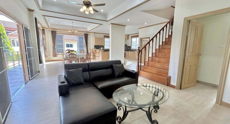 For rent 4 bedrooms villa in Cha Am, Phetchaburi