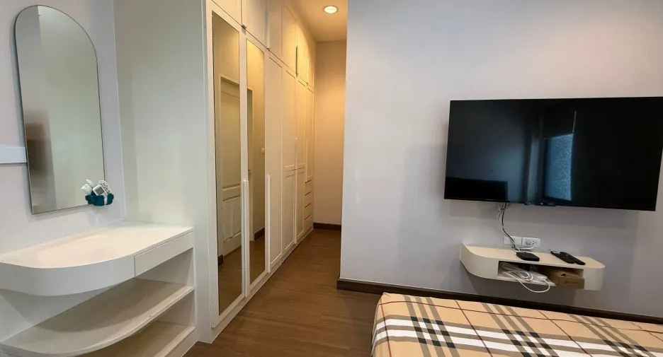 出售 和 出租 4 卧室 独立屋 在 Prawet, 曼谷