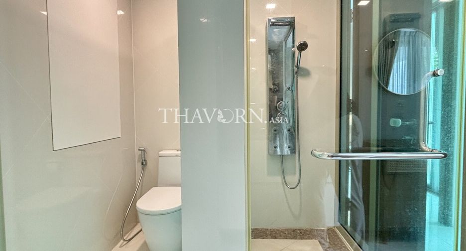 For sale 2 bedrooms condo in North Pattaya, Pattaya