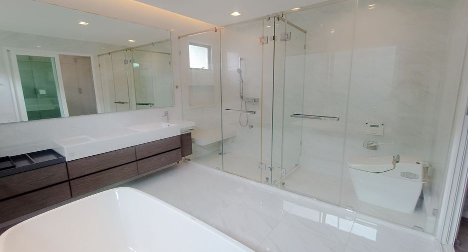 Haus zum Kauf und zur Miete mit 4 Zimmer in Bang Phli, Samut Prakan