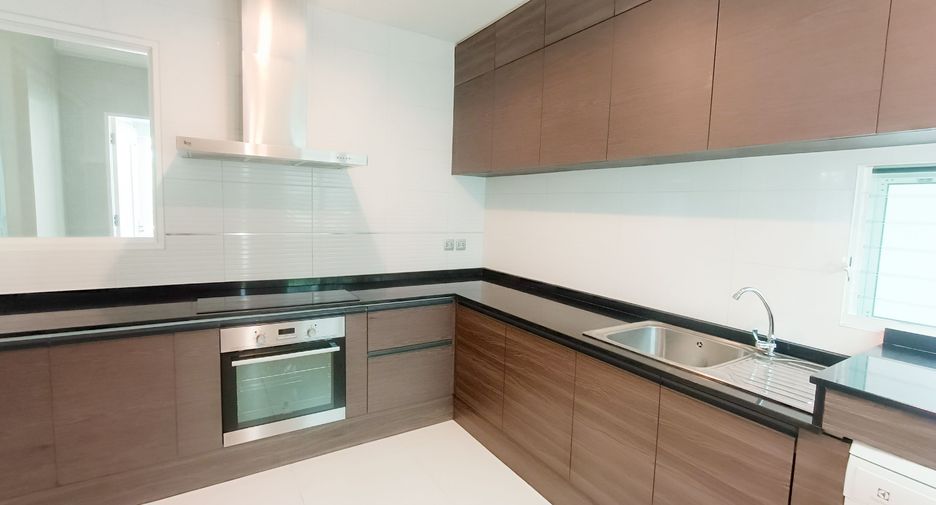 Haus zum Kauf und zur Miete mit 4 Zimmer in Bang Phli, Samut Prakan