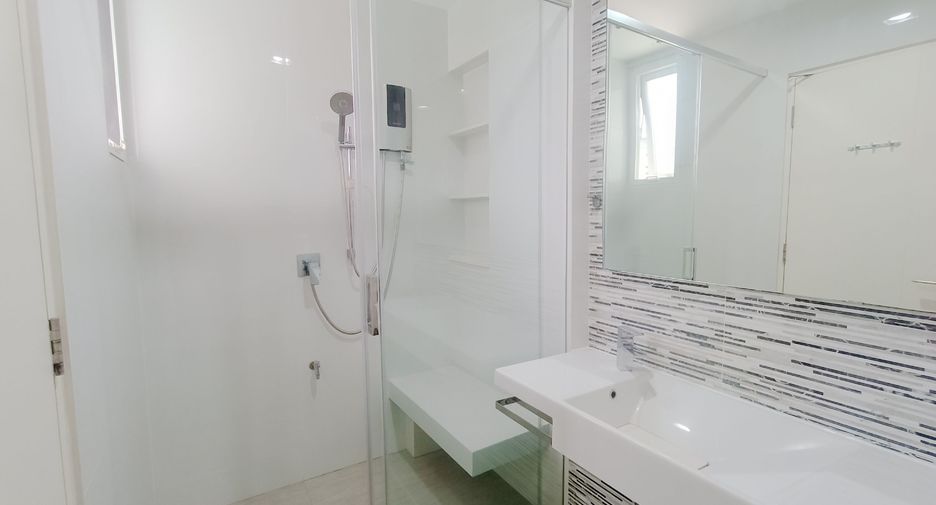 Haus zum Kauf und zur Miete mit 4 Zimmer in Bang Phli, Samut Prakan