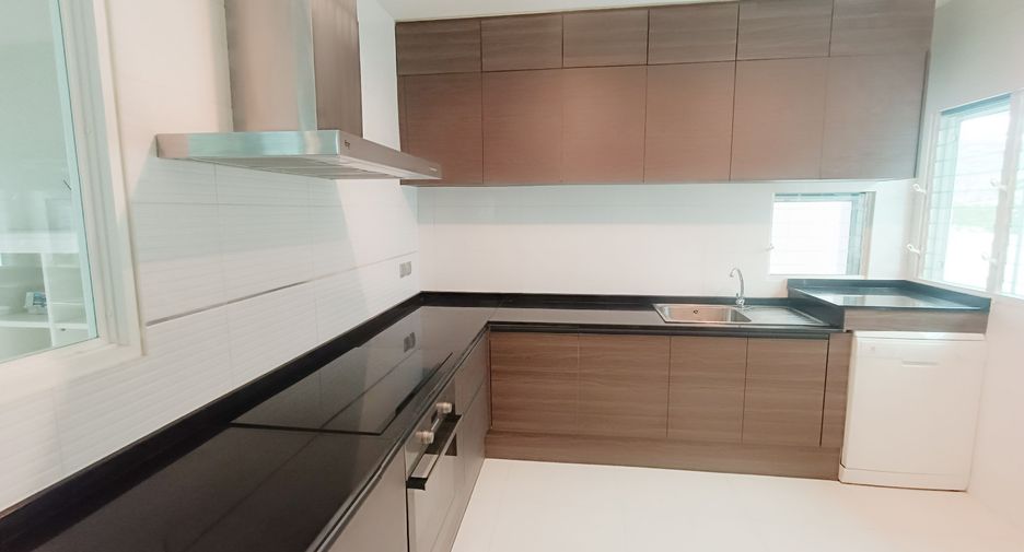 Haus zum Kauf und zur Miete mit 4 Zimmer in Bang Phli, Samut Prakan