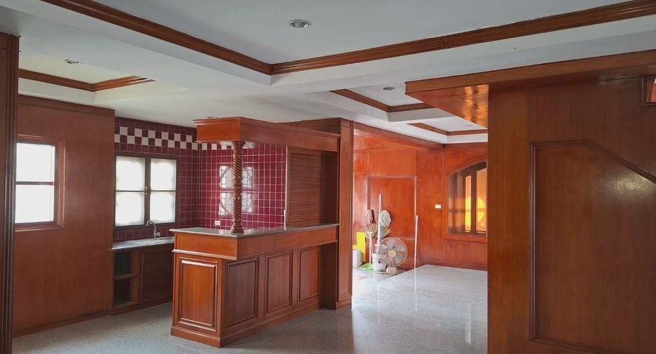 出售 5 卧室 独立屋 在 Bang Phli, Samut Prakan