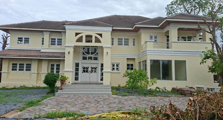 出售 5 卧室 独立屋 在 Bang Phli, Samut Prakan
