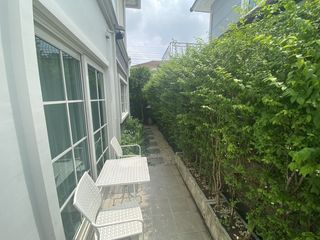 Haus zum Kauf mit 4 Zimmer in Chom Thong, Bangkok