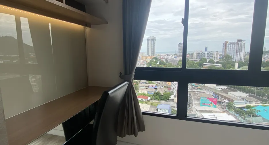Wohnung zum Kauf mit 1 Zimmer in Si Racha, Chonburi