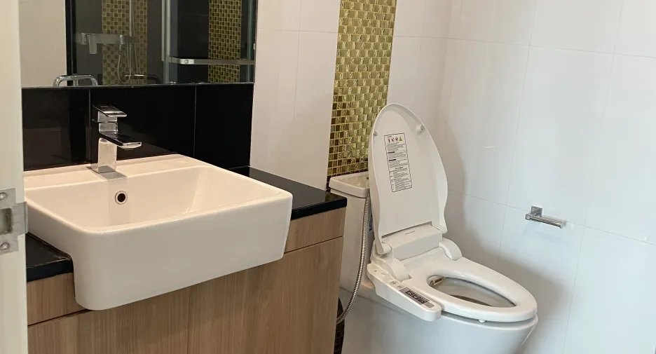 Wohnung zum Kauf mit 1 Zimmer in Si Racha, Chonburi