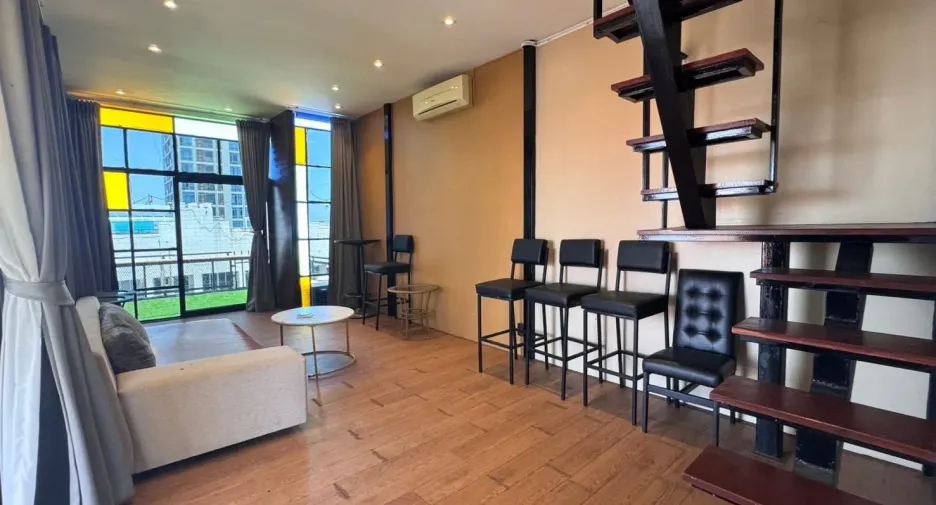 For rent 1 bed retail Space in East Pattaya, Pattaya