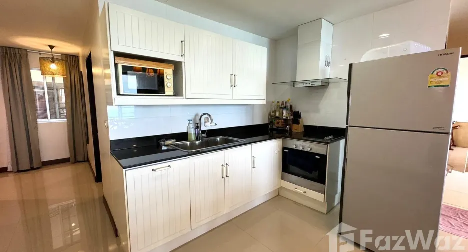 À louer et à vendre 3 chambres condo à Si Racha, Chonburi