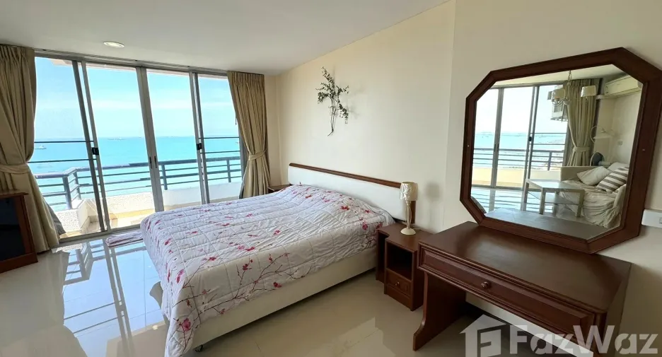 À louer et à vendre 3 chambres condo à Si Racha, Chonburi