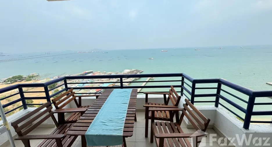 À louer et à vendre 3 chambres condo à Si Racha, Chonburi