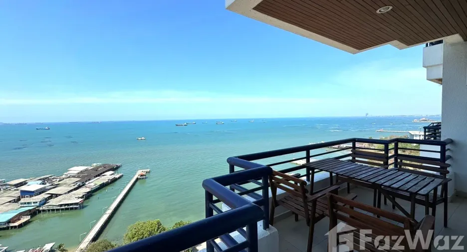 À louer et à vendre 3 chambres condo à Si Racha, Chonburi