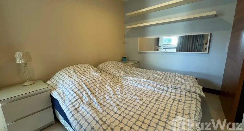 À louer et à vendre 3 chambres condo à Si Racha, Chonburi