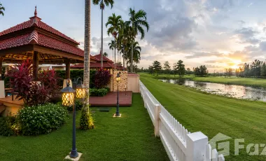 Villa zum Kauf mit 4 Zimmer in Thalang, Phuket