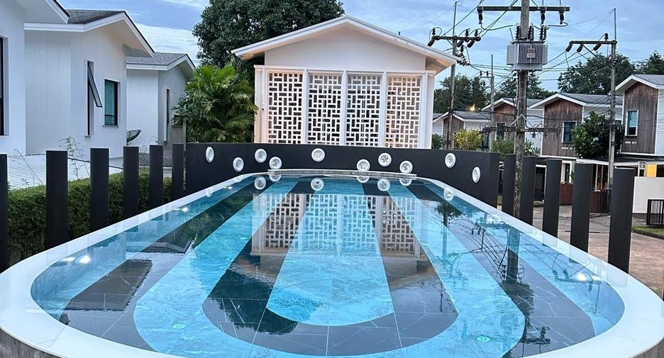 Casa en alquiler de 3 habitaciones en Mueang Phuket, Phuket