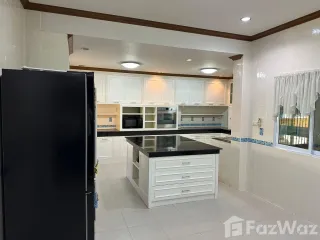 出售 6 卧室 独立屋 在 San Kamphaeng, Chiang Mai