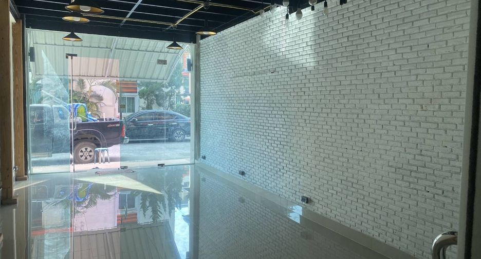 Büro zur Miete in Mueang Chiang Mai, Chiang Mai