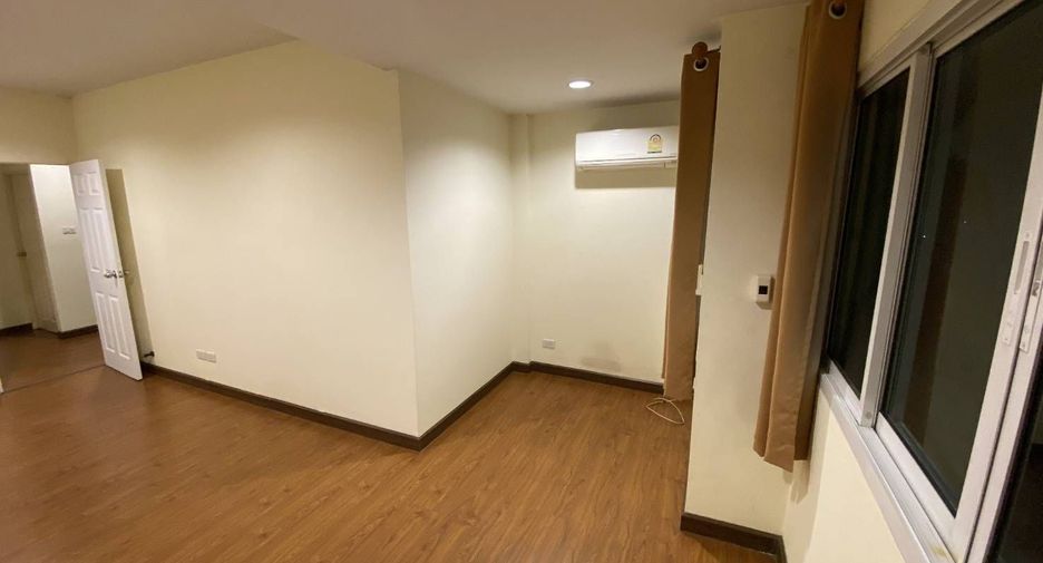 Büro zur Miete in Mueang Chiang Mai, Chiang Mai