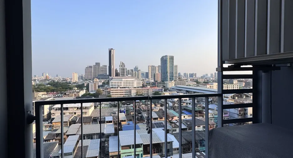 Condo en alquiler y en venta de 1 habitaciones en Phra Khanong, Bangkok