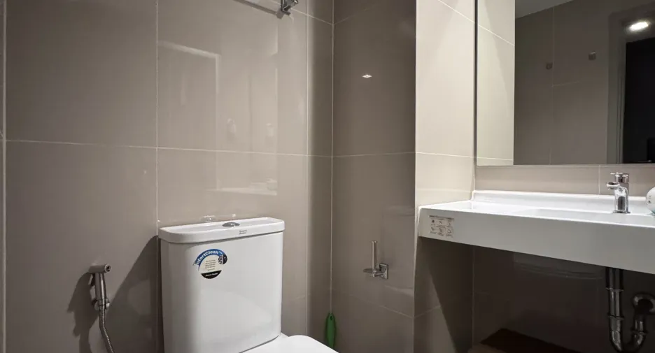 Condo en alquiler y en venta de 1 habitaciones en Phra Khanong, Bangkok