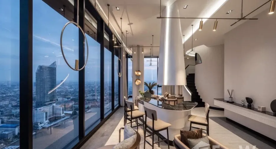 Wohnung zur Miete mit Studio in Khlong San, Bangkok