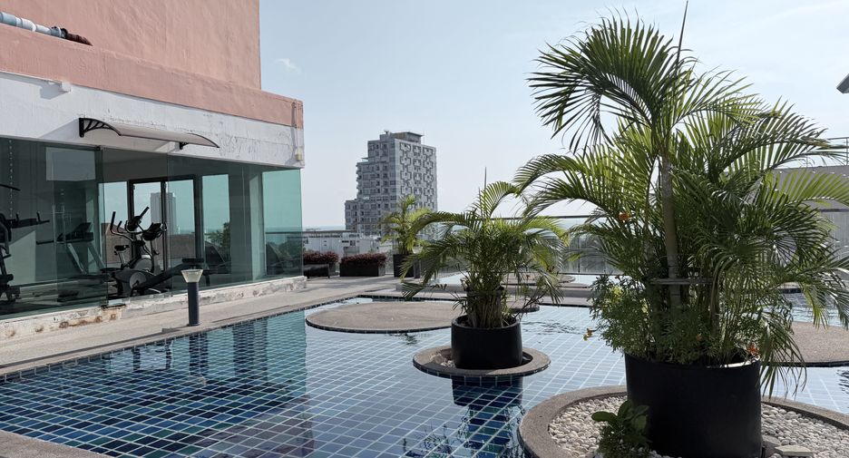 À louer 1 chambre condo à Pratumnak, Pattaya
