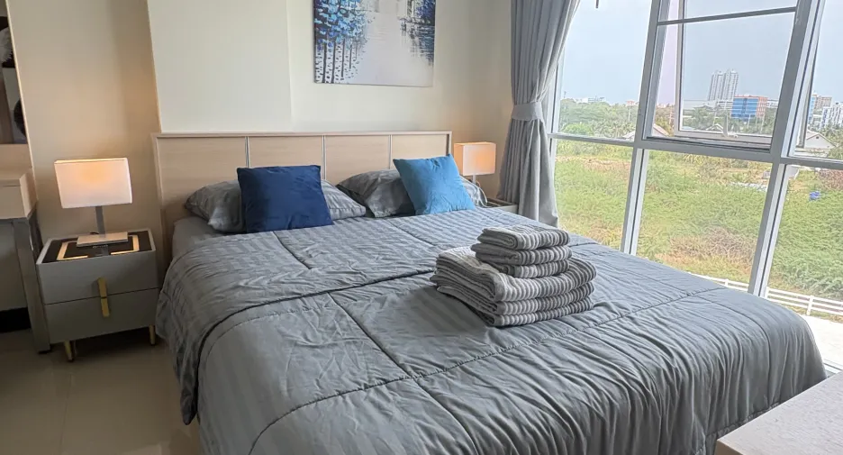 For rent 2 bedrooms condo in Hua Hin, Prachuap Khiri Khan