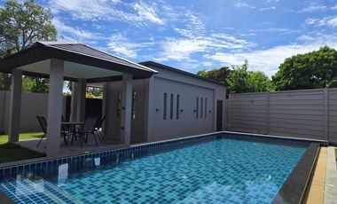 À louer 3 chambres villa à Huay Yai, Pattaya