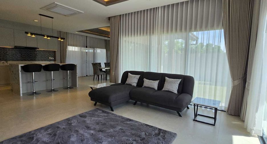 À louer 3 chambres villa à Huay Yai, Pattaya
