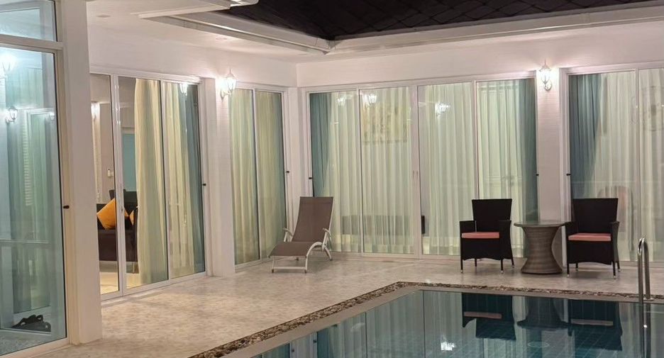 For sale 4 bedrooms villa in Hua Hin, Prachuap Khiri Khan