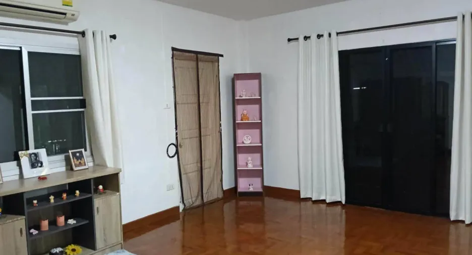 Haus zur Miete mit 3 Zimmer in Mueang Chiang Mai, Chiang Mai
