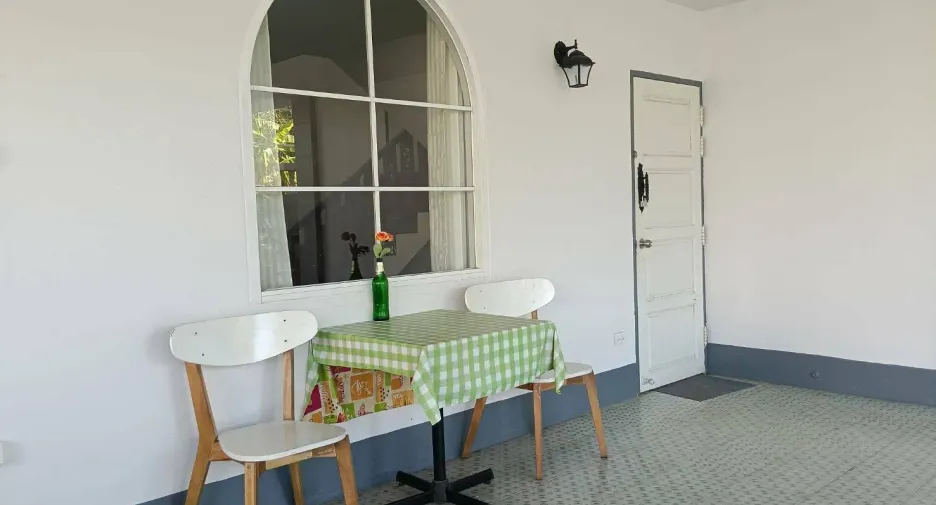 Haus zur Miete mit 3 Zimmer in Mueang Chiang Mai, Chiang Mai