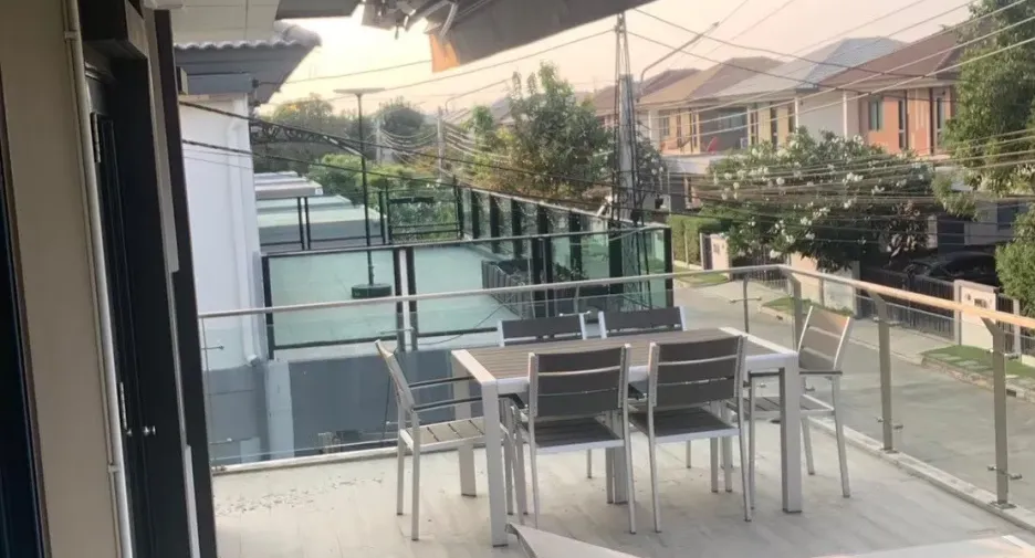 For sale 3 ベッドルーム house in Bang Phli, Samut Prakan