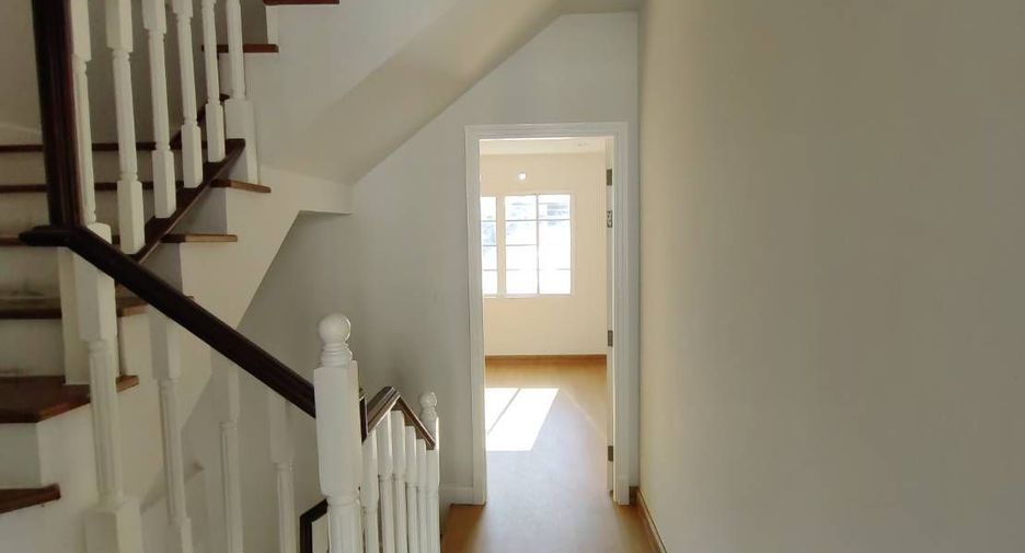 For rent office in Bang Na, Bangkok
