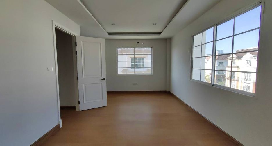 For rent office in Bang Na, Bangkok