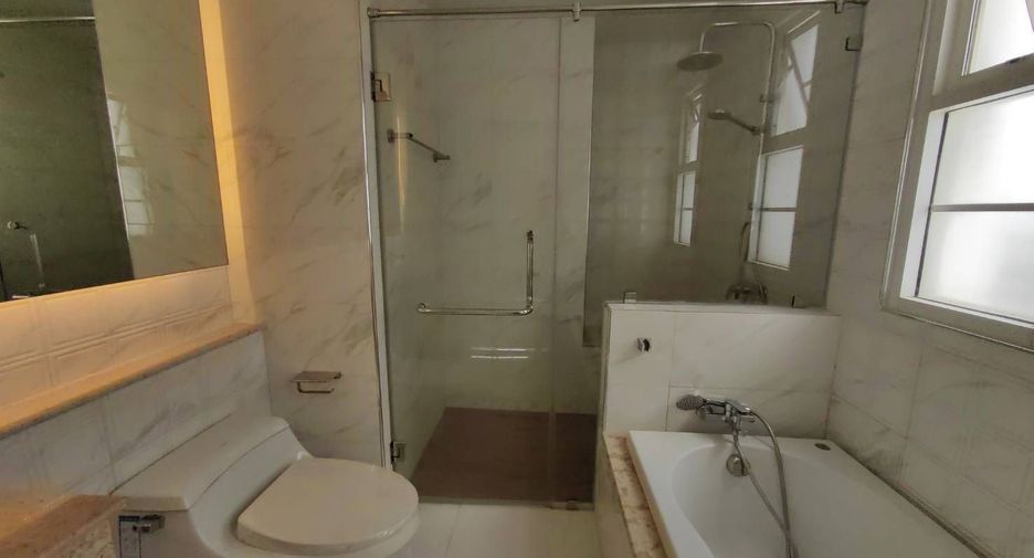 For rent office in Bang Na, Bangkok