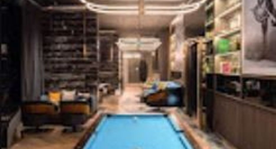 For sale 3 bedrooms condo in Watthana, Bangkok