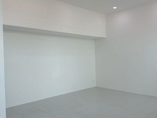 For rent retail Space in Bang Na, Bangkok